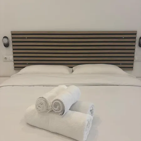 Apartamento Estupendo Piso A 3 Min Estacion De Tren Maria Zambrano Y Bus *